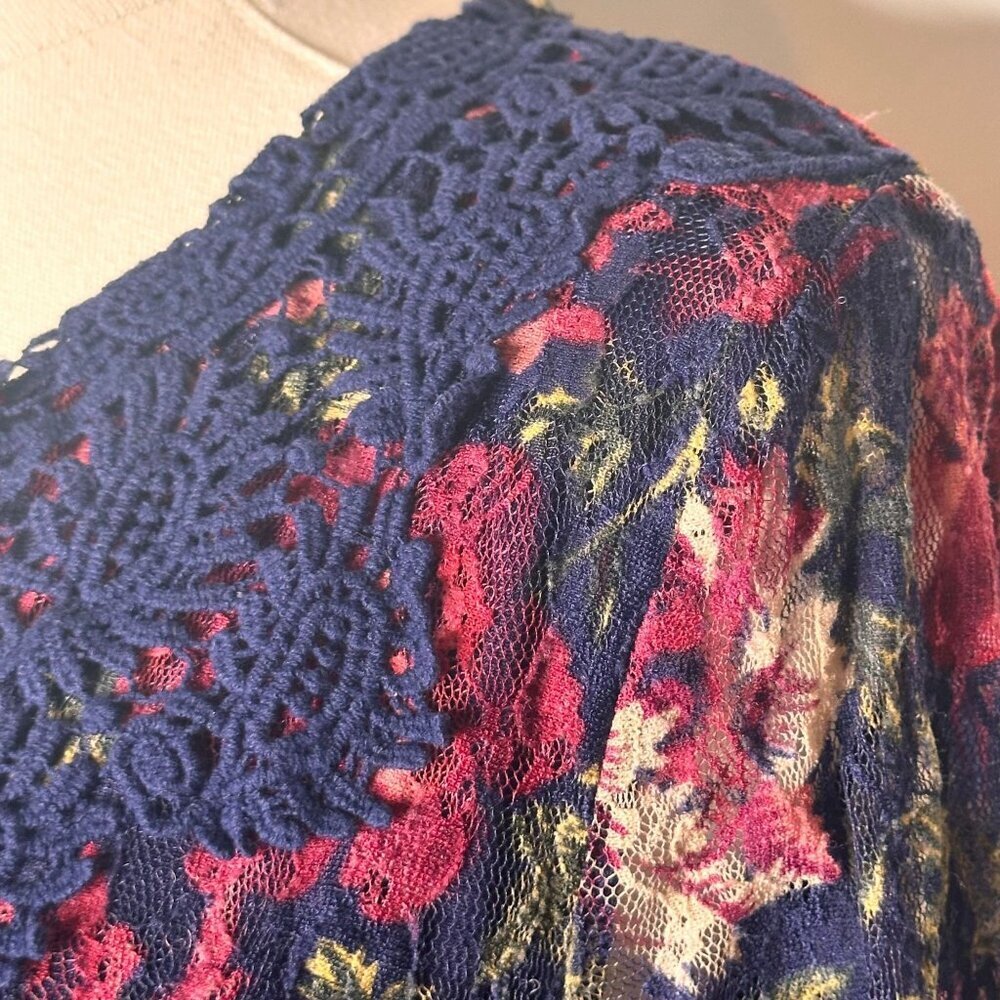 Lee  Floral Lace Tunic Top Womens XL Navy Hot Pink Flowy Cottage 90s Y2k Fairy - Picture 8 of 12
